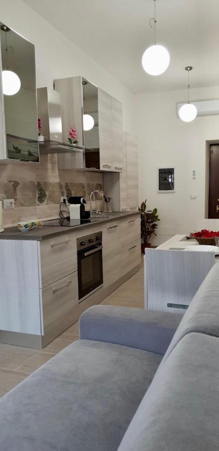 Profumo Di Sale Apartment กาญารี ภายนอก รูปภาพ